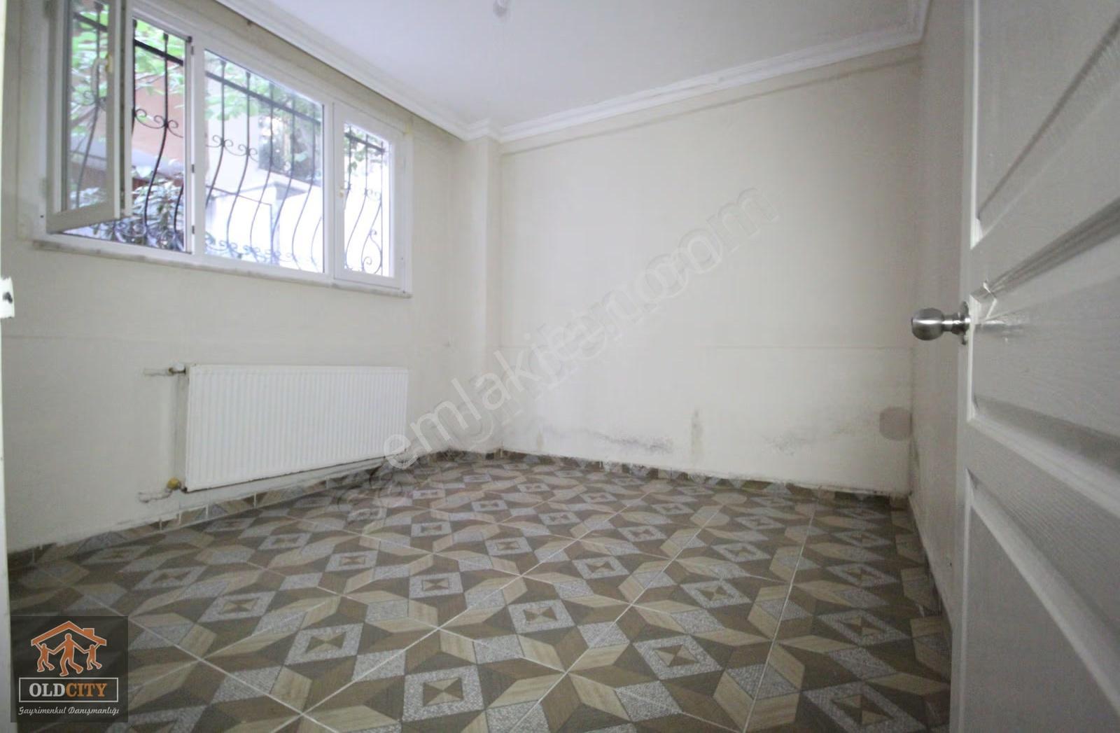 Old City Gayrimenkulden E-5 Yakın Bahçeli 2+1 Kelepir Daire - Görsel 2