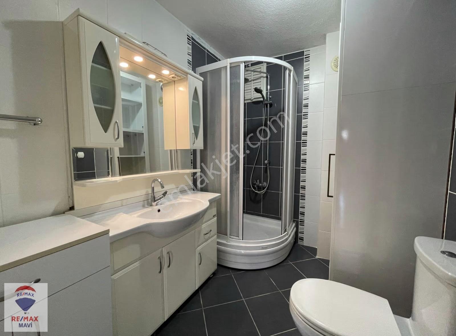 Remax Mavi'den Camilide Ebeveyn Banyo Asansörlü 3+1 Arakat Daire - Görsel 6