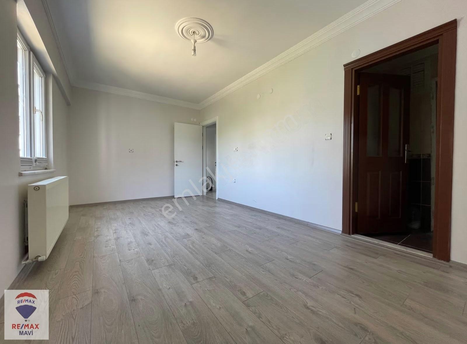 Remax Mavi'den Camilide Ebeveyn Banyo Asansörlü 3+1 Arakat Daire - Görsel 16