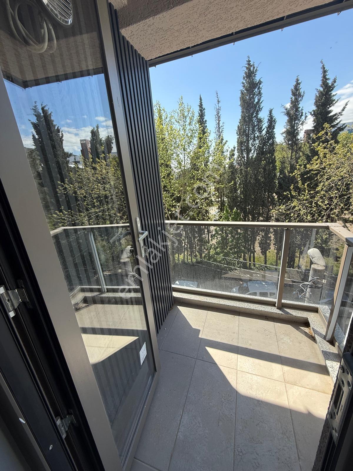 Emek Emlak'tan Türköz Hayat Ap.da Kiralık 1+1 Sıfır Arakat Daire - Görsel 10