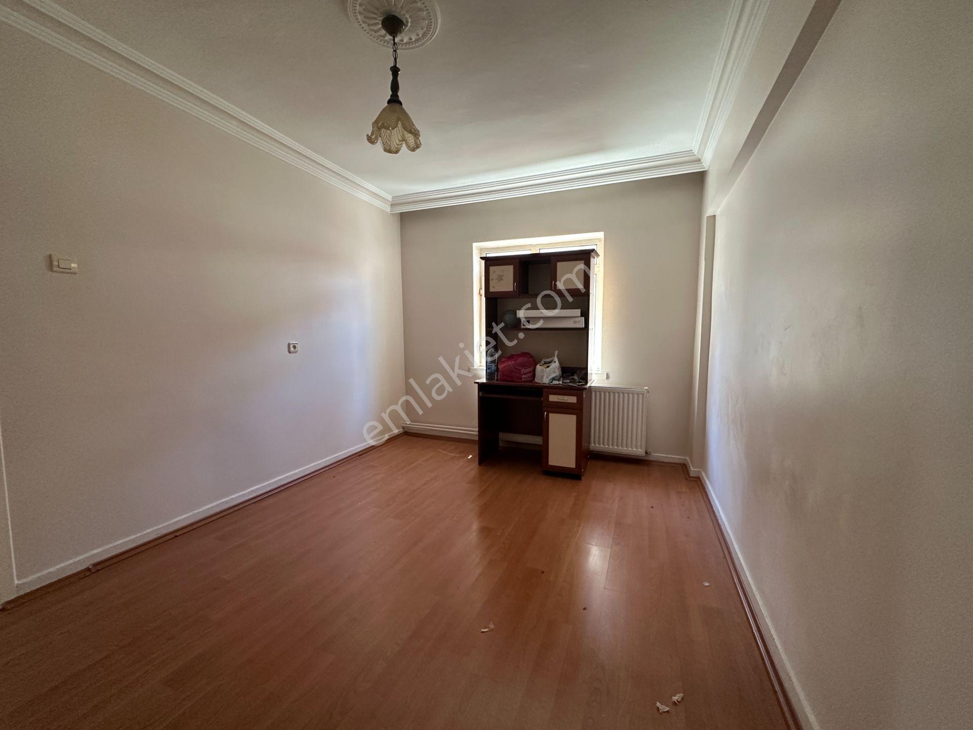 Turyap'tan Kamil Ocak Mah Yücel Sok. 3+1 Kiralık Daire - Görsel 15