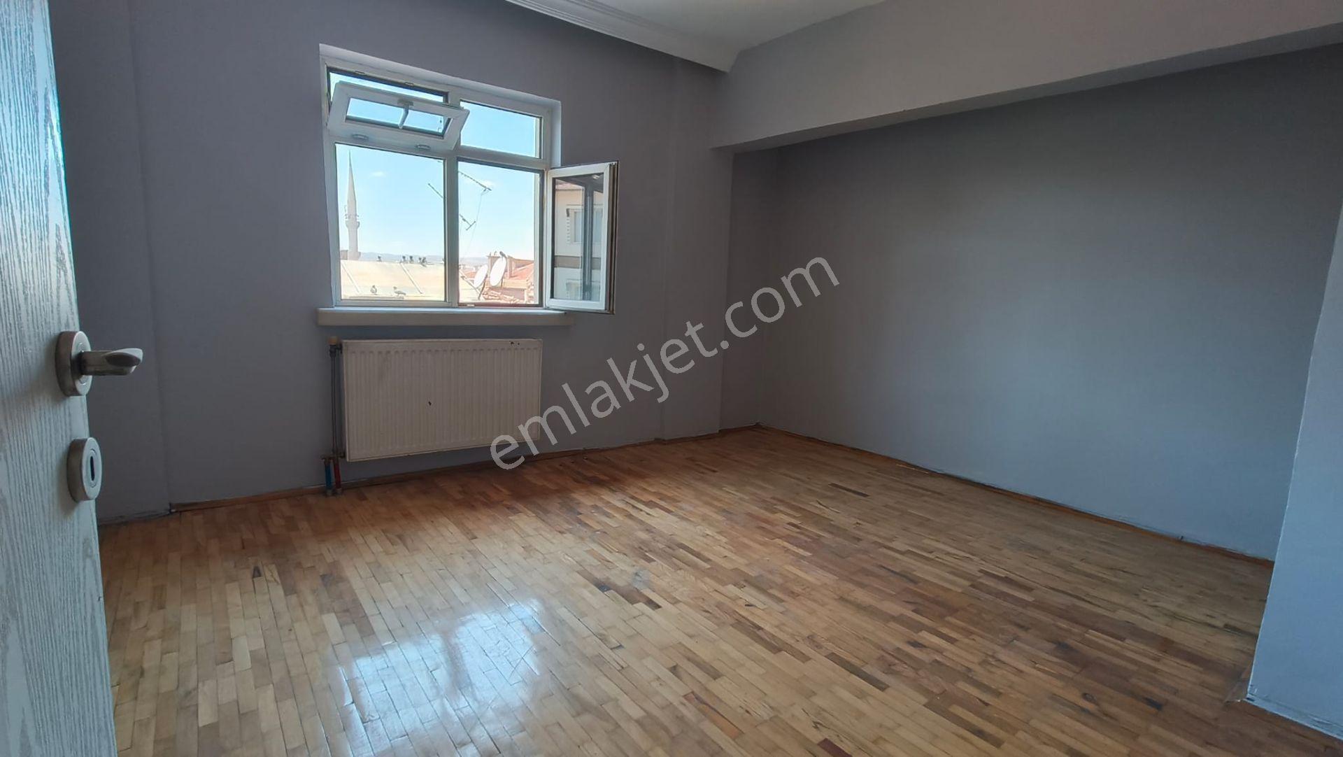 Tandoğan Mahallesinde 3+1 Kiralık Ferah Daire - Görsel 18