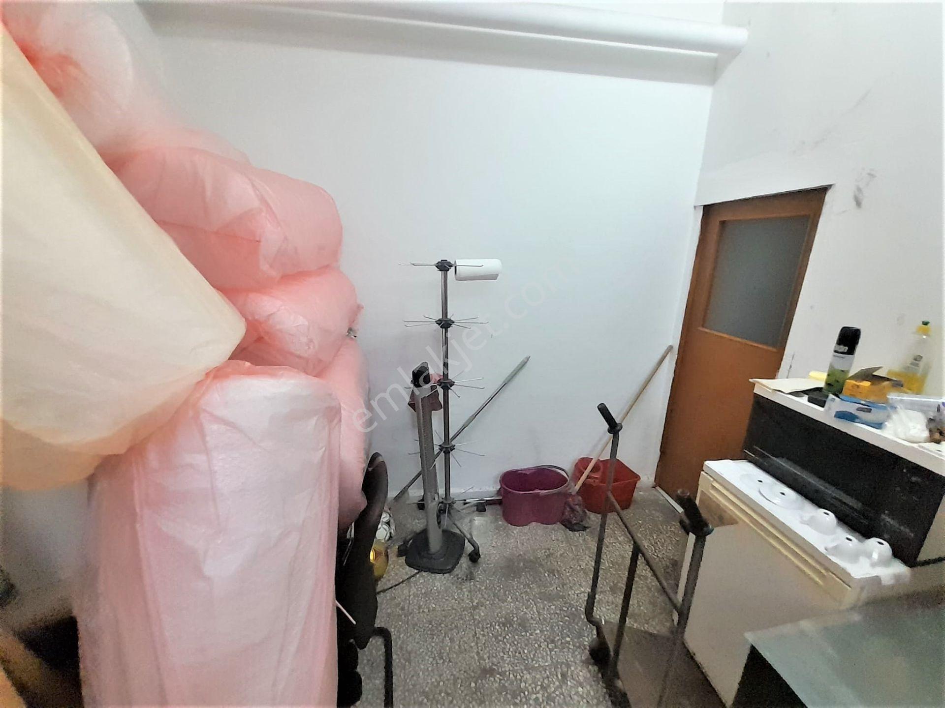 Seba'dan Kemalpaşa Mh Halaklı Cd. Yakın Kiralık Düz Giriş Dükkan - Görsel 17