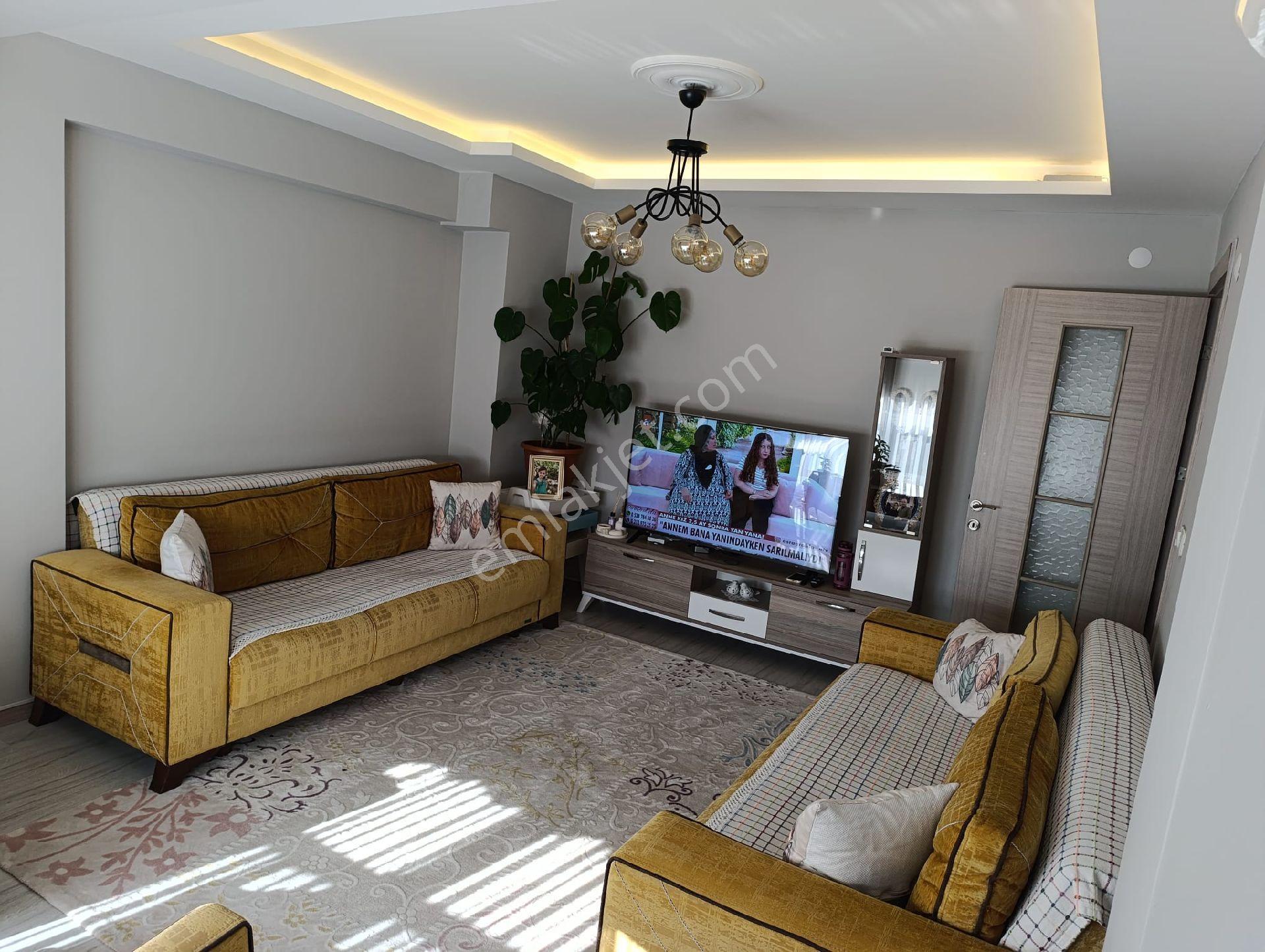 *fırsat* Bergama Gaziosmanpaşa Mah Doğalgazlı Asansörlü Kapalı Mutfak 2+1 Satılık Daire