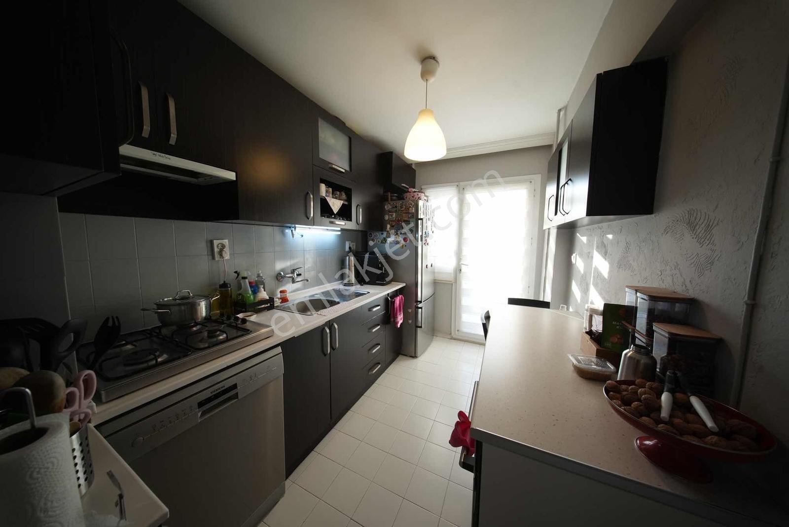 Göztepede Adnan Süvari Çamlık Sitesi Satılık Asansörlü 3+1 Daire - Görsel 34