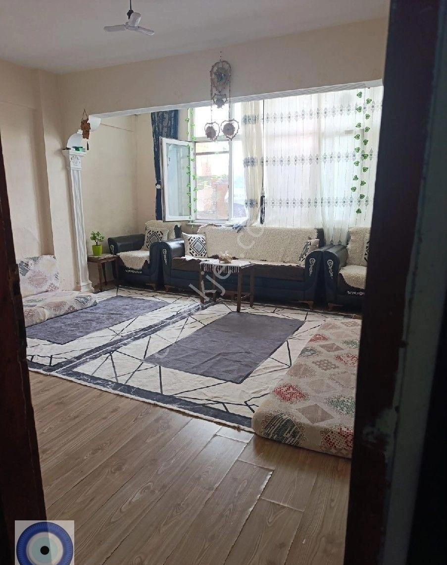Es Emlaktan 500.evlerde Acil Satılık Daire - Görsel 2