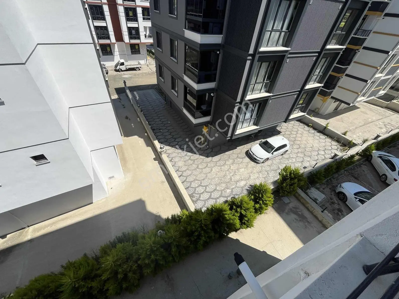 Tramvaya Yürüme Mesafesinde Kiralık Eşyalı Daire - Görsel 5