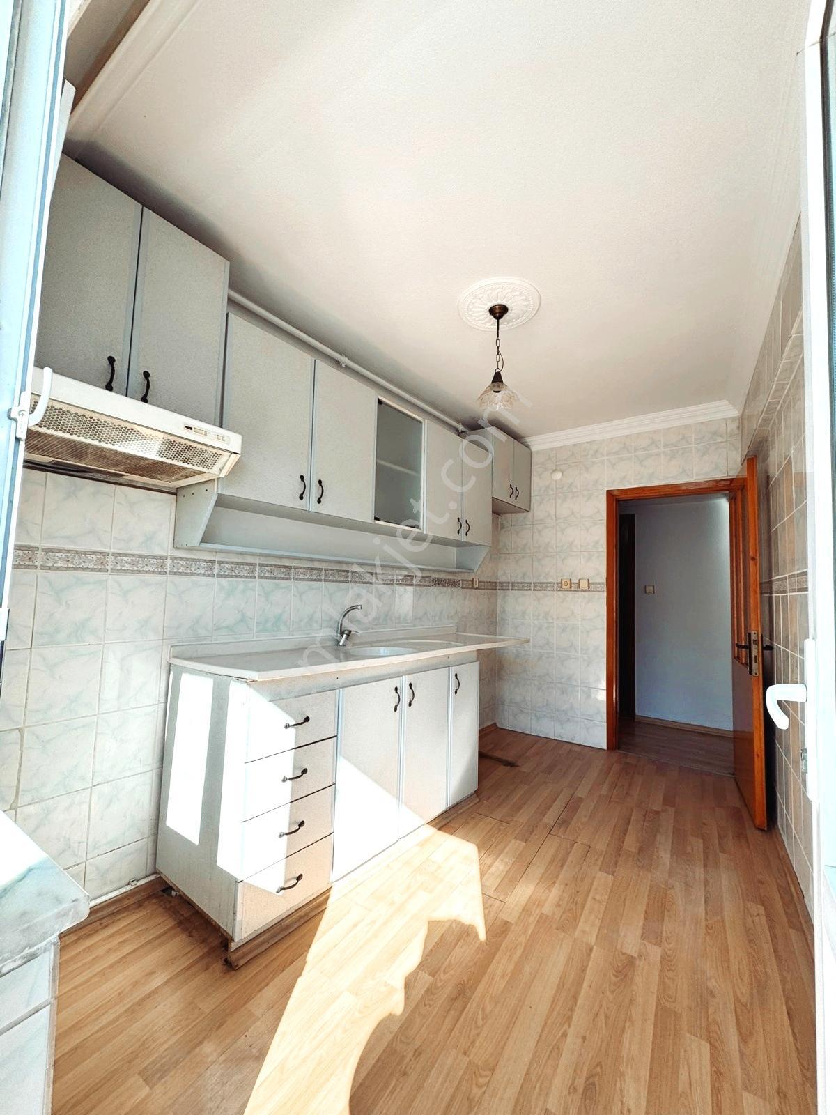 Çanakkale Stadyum Mevkii 2+1 Kapalı Mutfak Kiralık Daire - Görsel 26