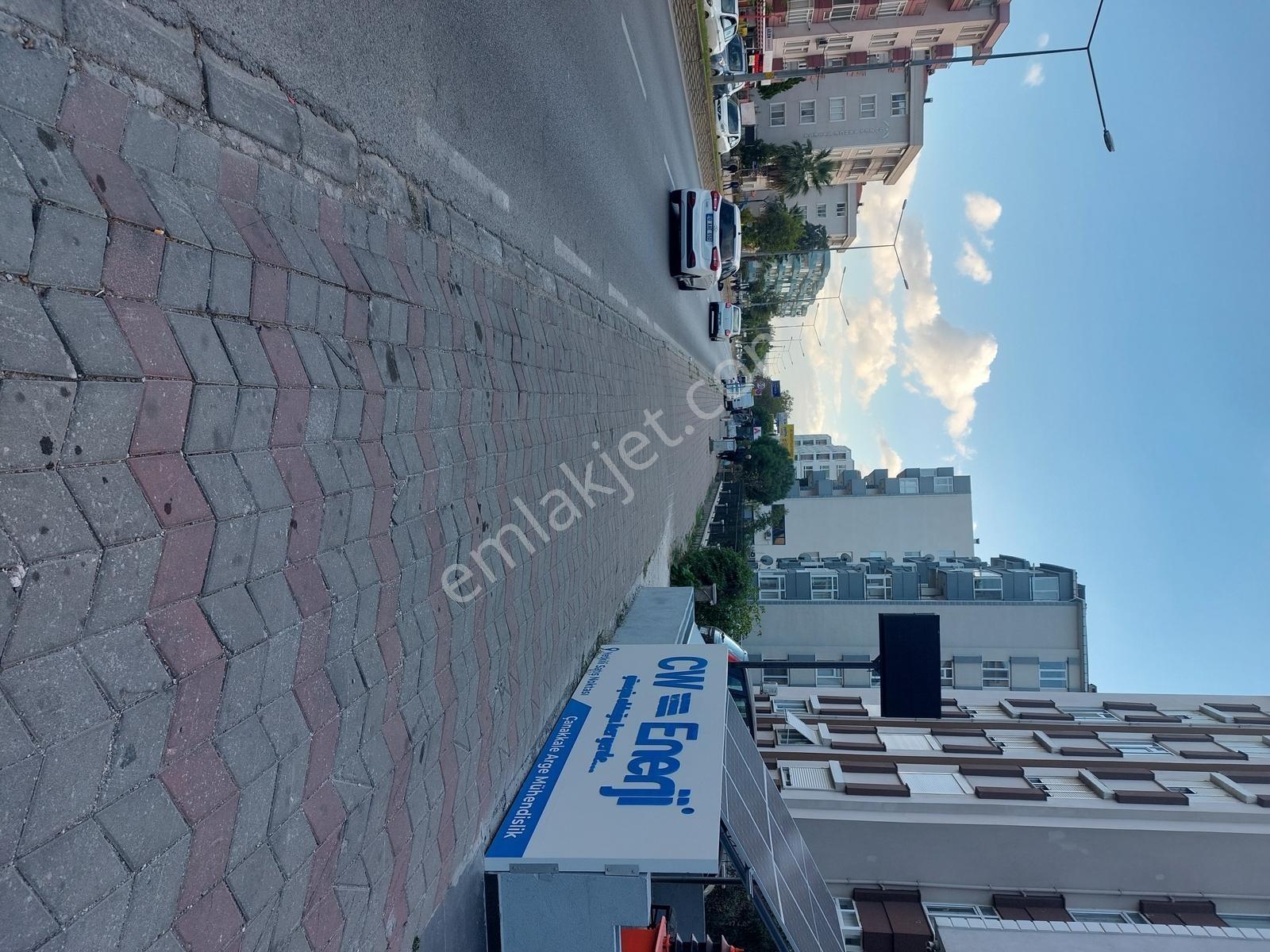 Anadolu Emlaktan 2+1 Atatürk Caddesi Yeni Kordon Denize Yakın - Görsel 3