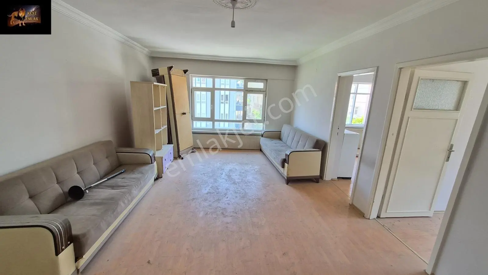 Saimekadında Yapılı 3. Katta 3+1 Kiralık Daire
