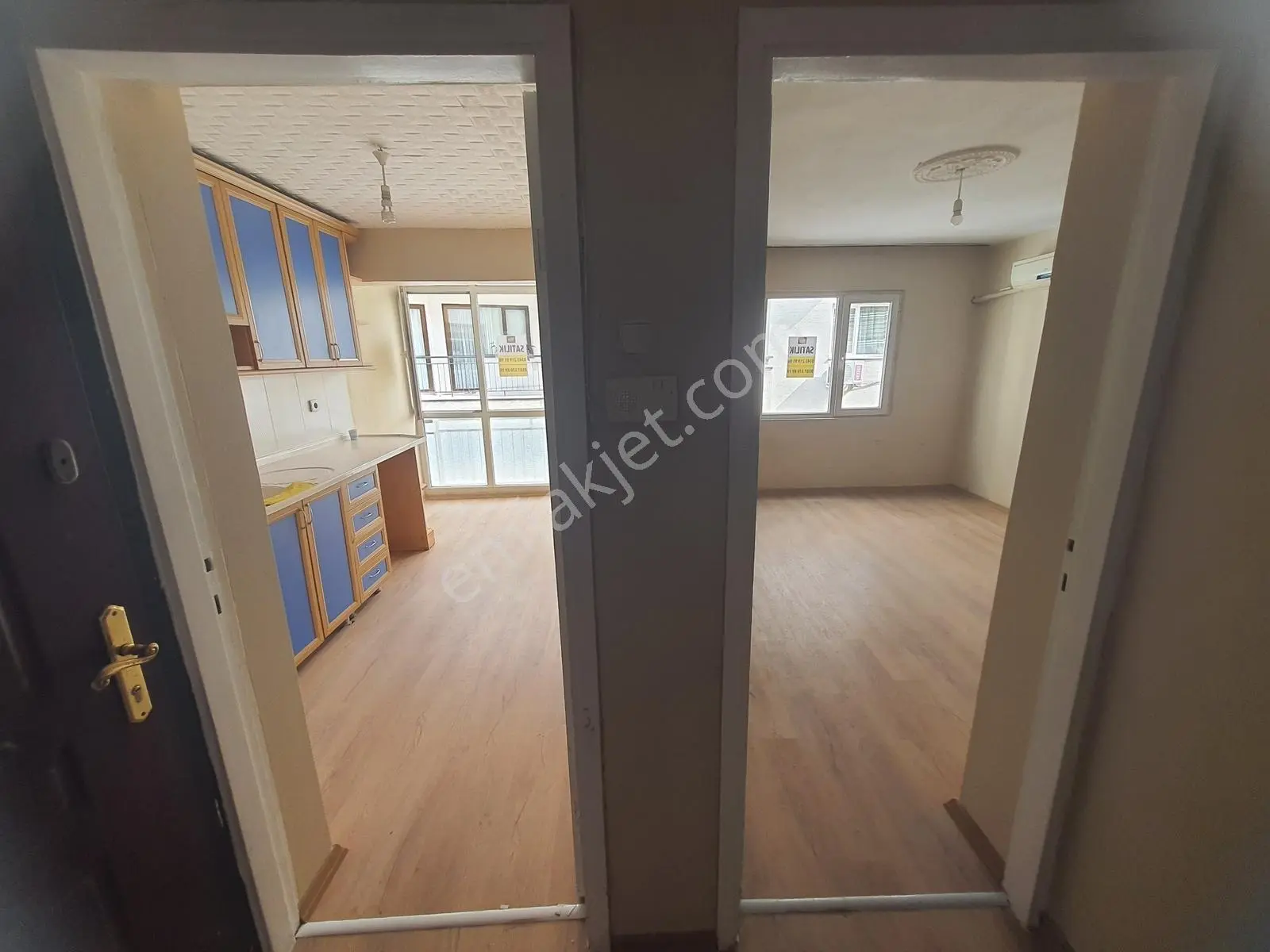 Bornova Küçük Parkta 4/3. Ara Kat Kiralık 3+1 Daire - Görsel 5