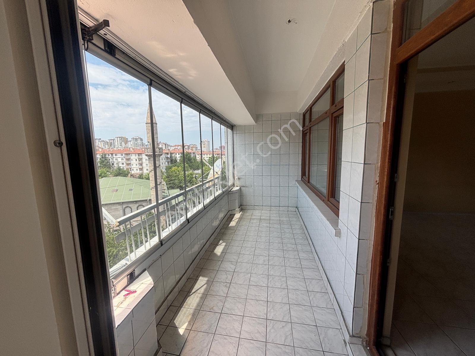 Osman Kavuncu Mah. Kiralık 3+1 Daire - Görsel 10