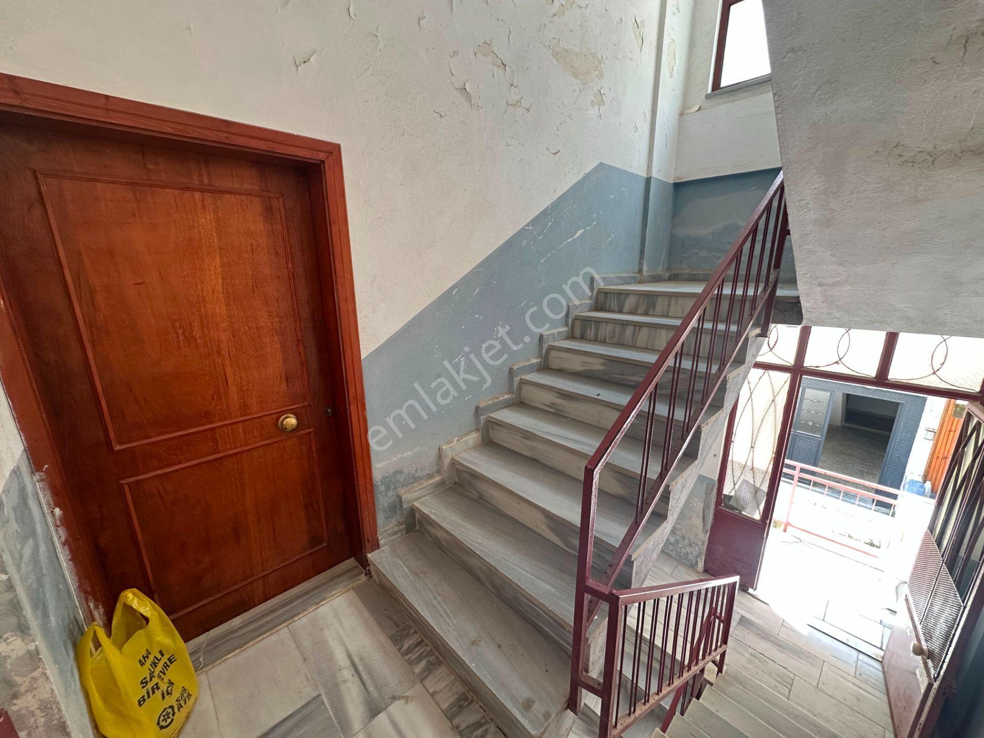 Bilfin Emlaktan İnkumunda Denize 50m 2+1 Satılık Daire - Görsel 15