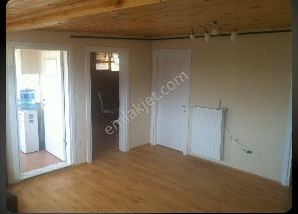 Mertcan Dan Orta Mah Ebeveyn Banyolu 4+2 Satılık Daire - Görsel 4