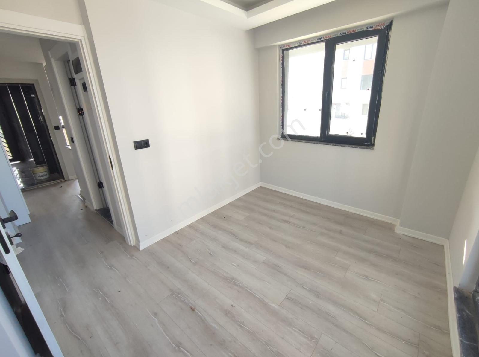 Remax Parladan İncesuda Anayola 1 Bina Eşyasız Kiralık1+1 Daire - Görsel 4