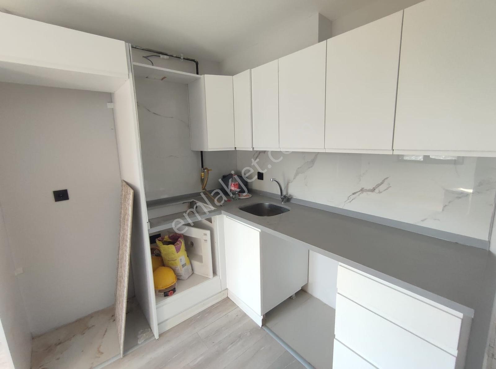 Remax Parladan İncesuda Anayola 1 Bina Eşyasız Kiralık1+1 Daire - Görsel 18