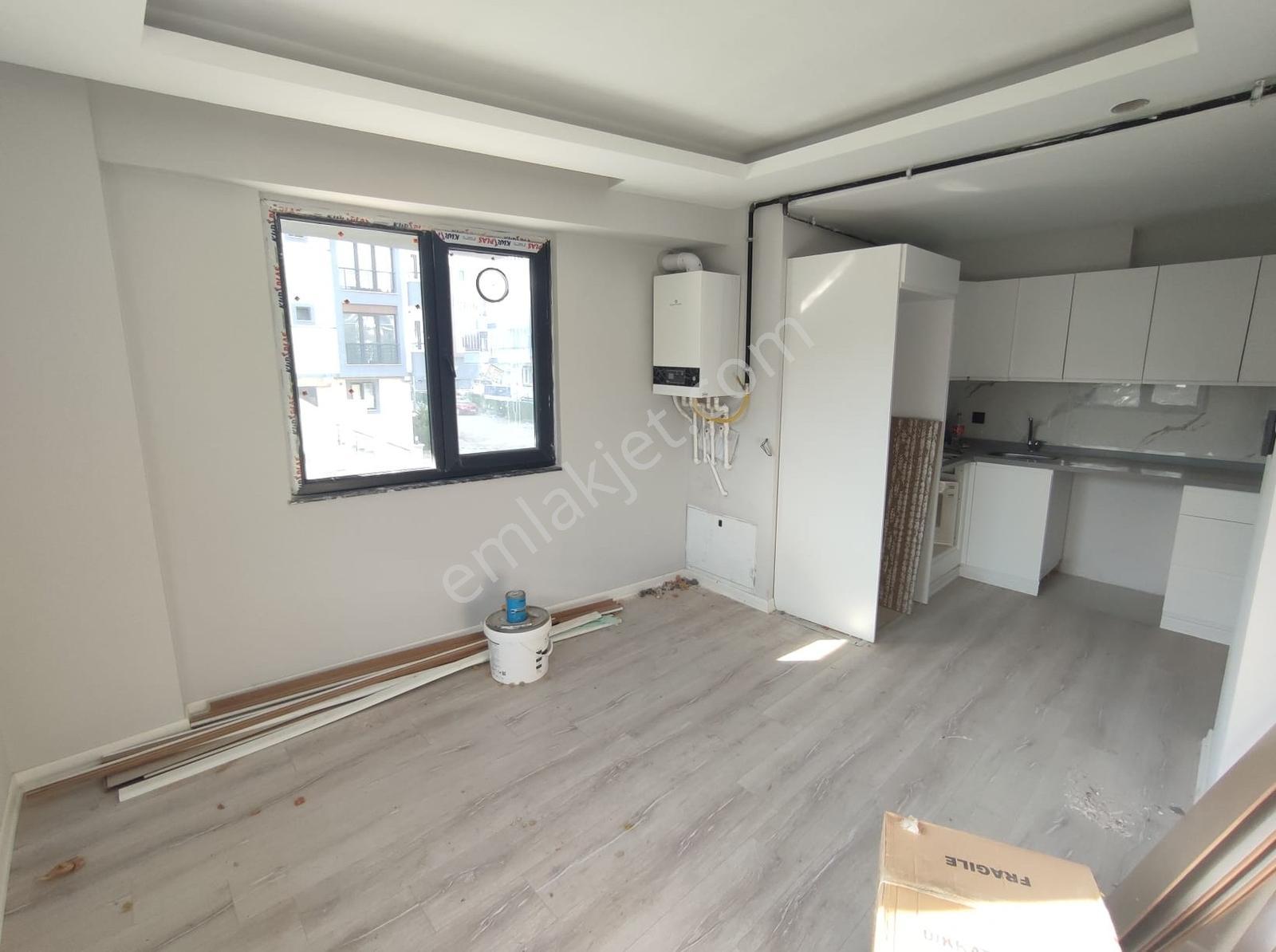 Remax Parladan İncesuda Anayola 1 Bina Eşyasız Kiralık1+1 Daire - Görsel 13