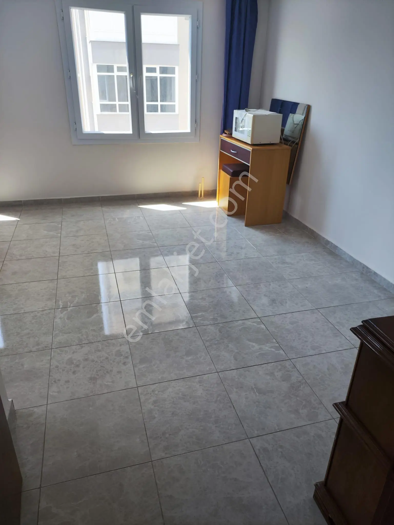 3+1 Göl Manzaralı Güzelyalı 220m2 Herkat Tek Daire 4cephe G.enerji Dgaz 2banyo 4balkon 5-10yaş. - Görsel 15