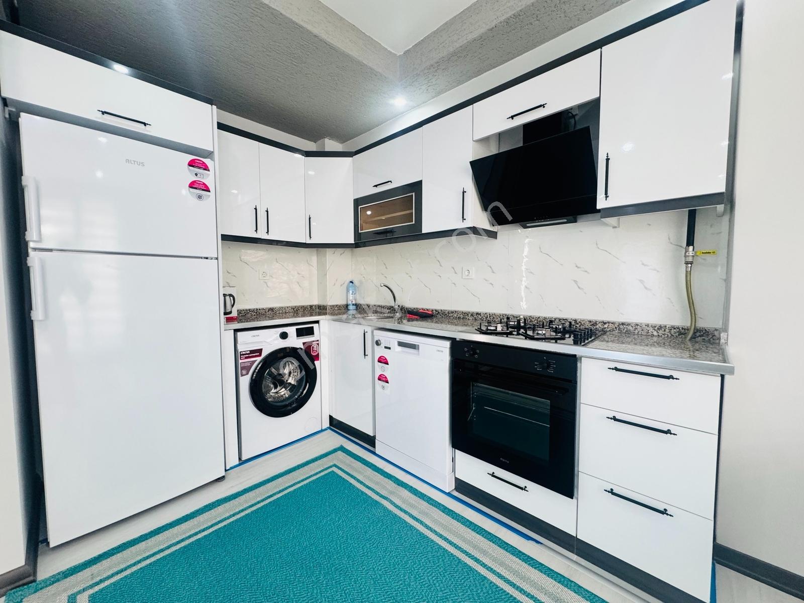 Güven'den Hastane Yanında Full Sıfır Eşyalı Kiralık 1+1 Daire - Görsel 6