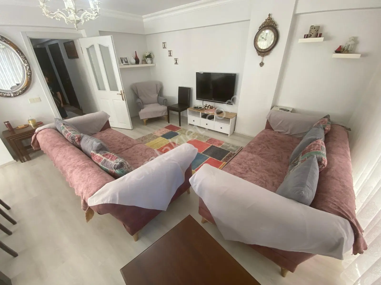 Evinibul'dan Metroya Yakın 90m2 2+1 Arakat Ful Eşyalı Daire!!! - Görsel 5