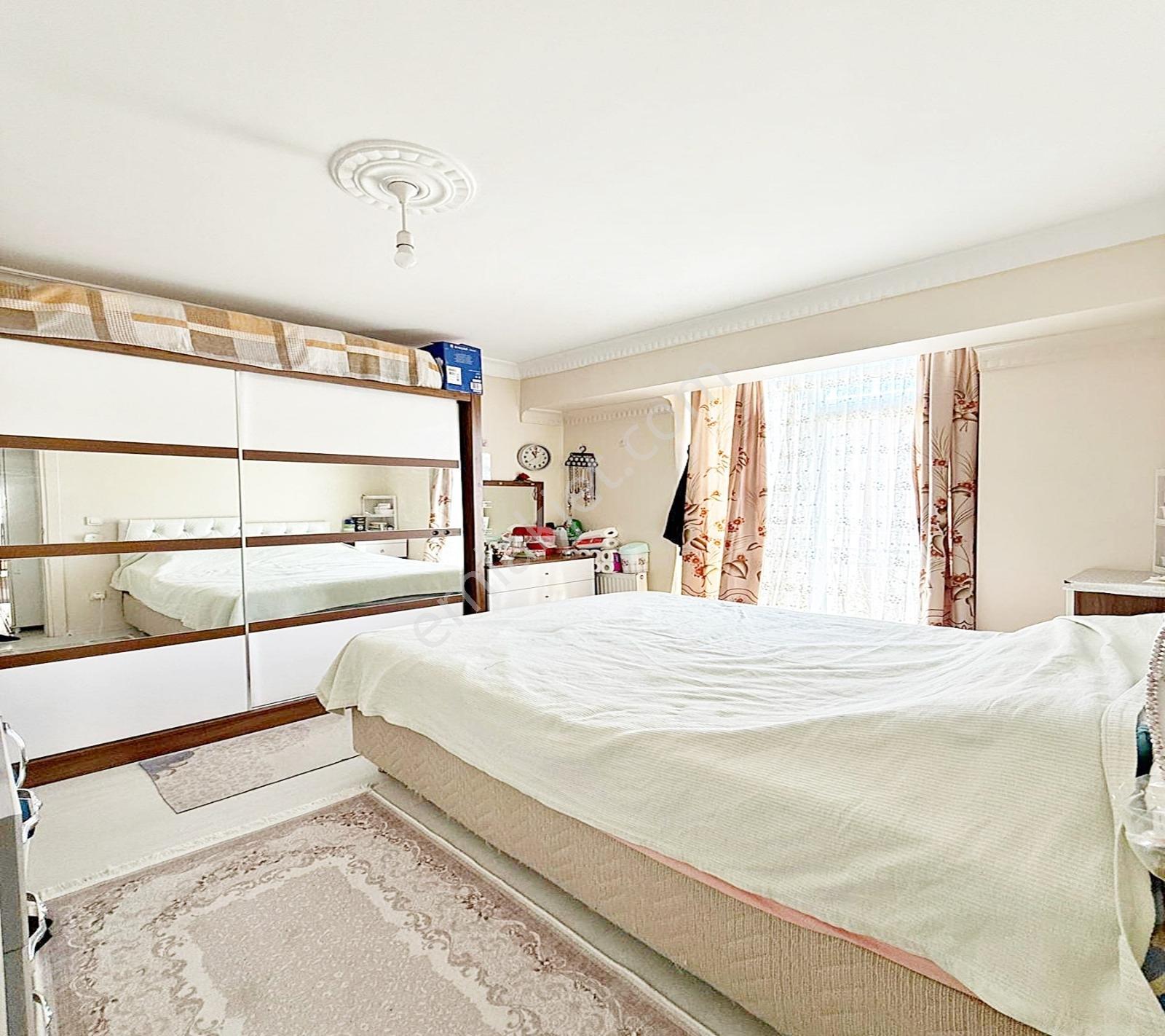 Esenyurt Kıraç Atatürk Mahallesinde 2.kat 3+1 135m2 Daire - Görsel 3