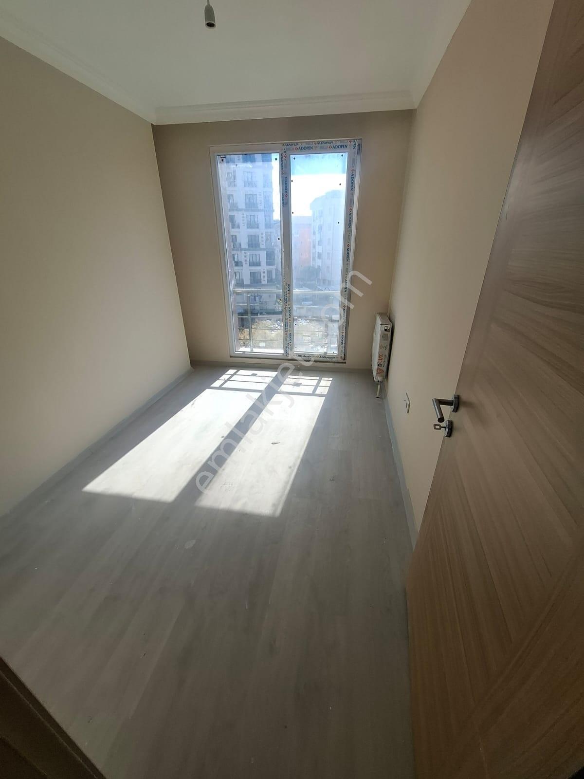 Metroya Yürüme Mesafe Esenler Mah.site İçi 2+1 Satılık 90m2daire - Görsel 13