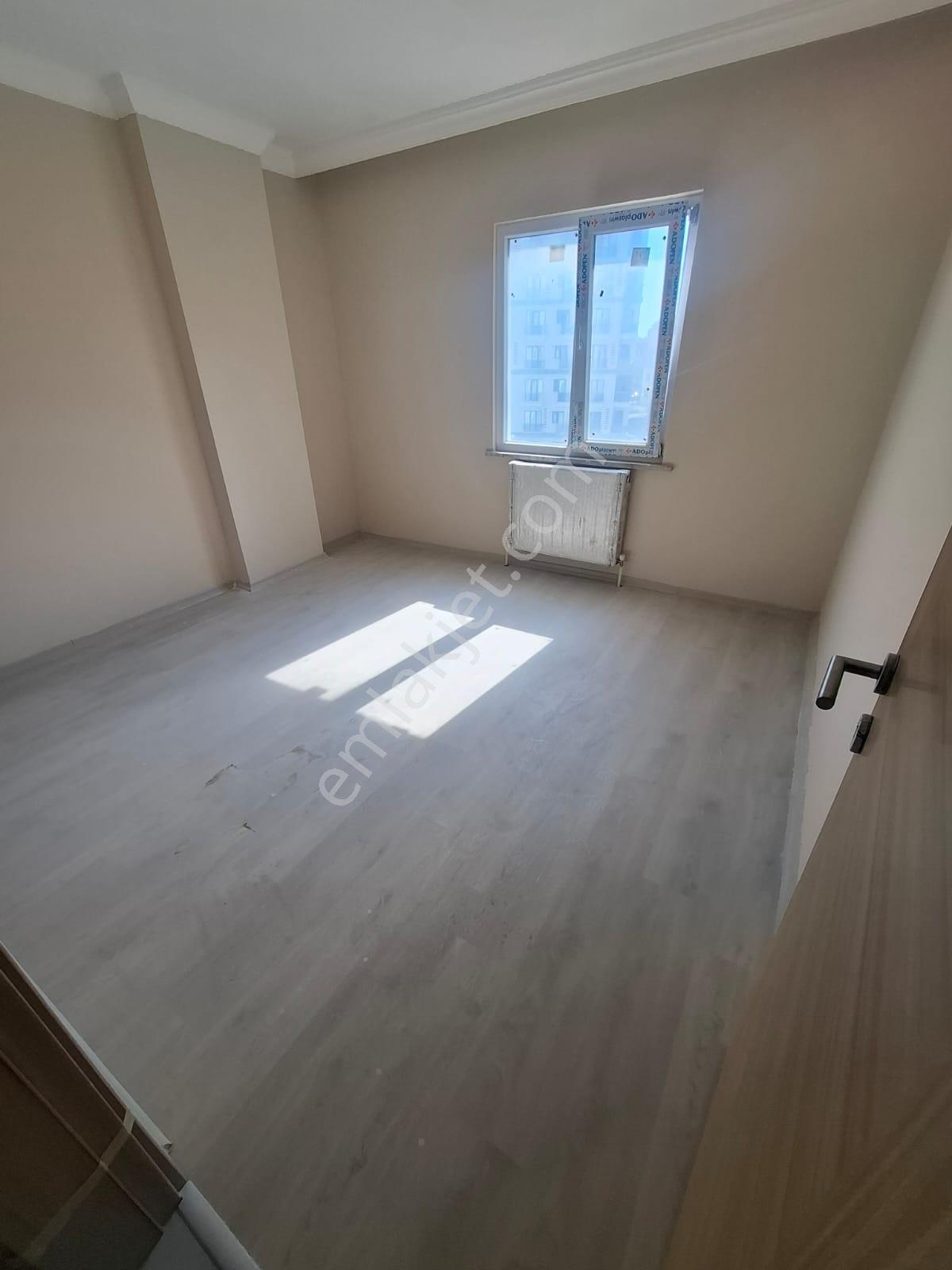 Metroya Yürüme Mesafe Esenler Mah.site İçi 2+1 Satılık 90m2daire - Görsel 16