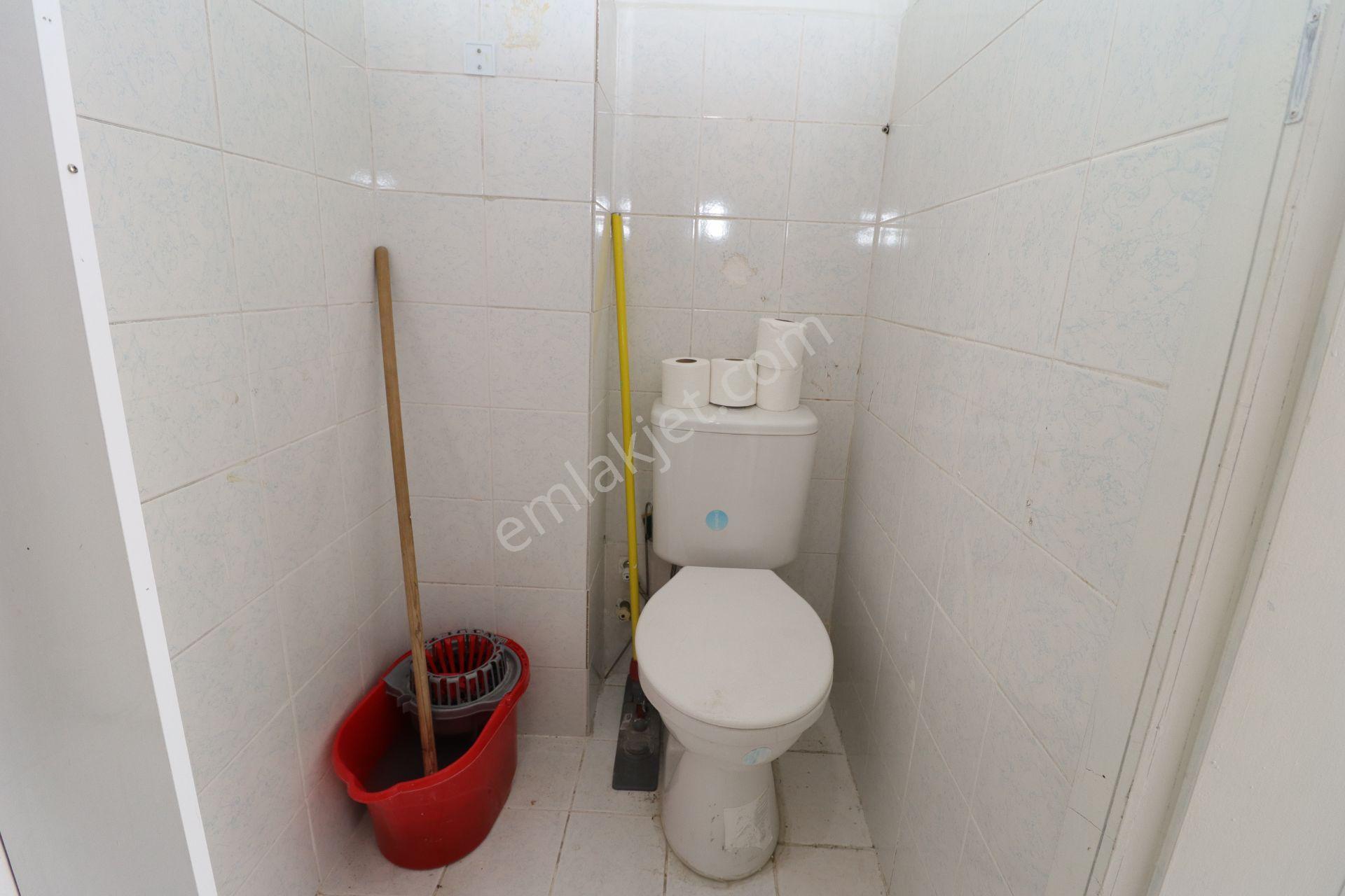 Akif'ten Topçu'da 14.cadde Yanı İşlek Yerde Asma Katlı Kiralık Dükkan - Görsel 6