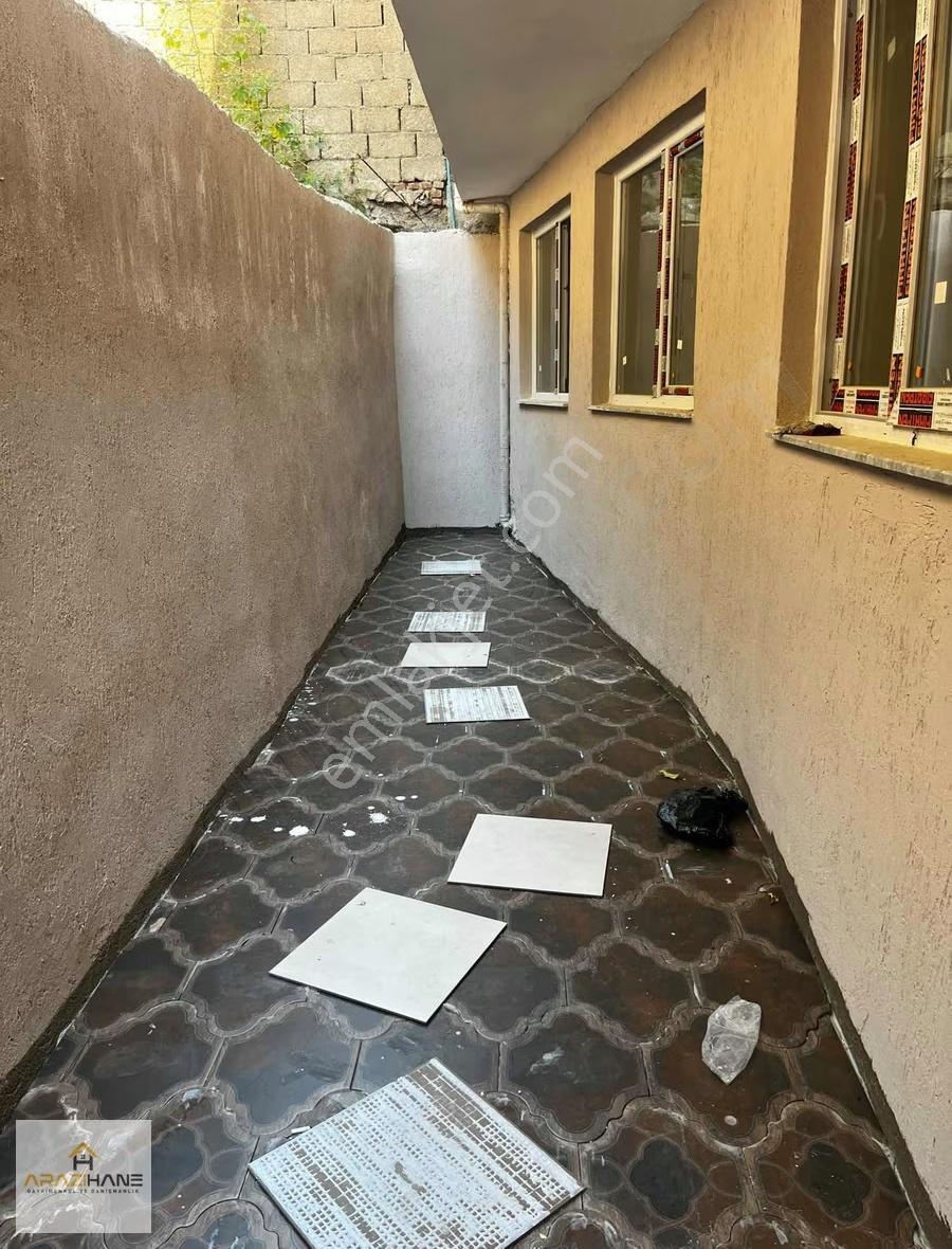 Milas Elbise Pazarı Çarşı Merkezde Arkası Bahçeli 3+1 Daire - Görsel 7
