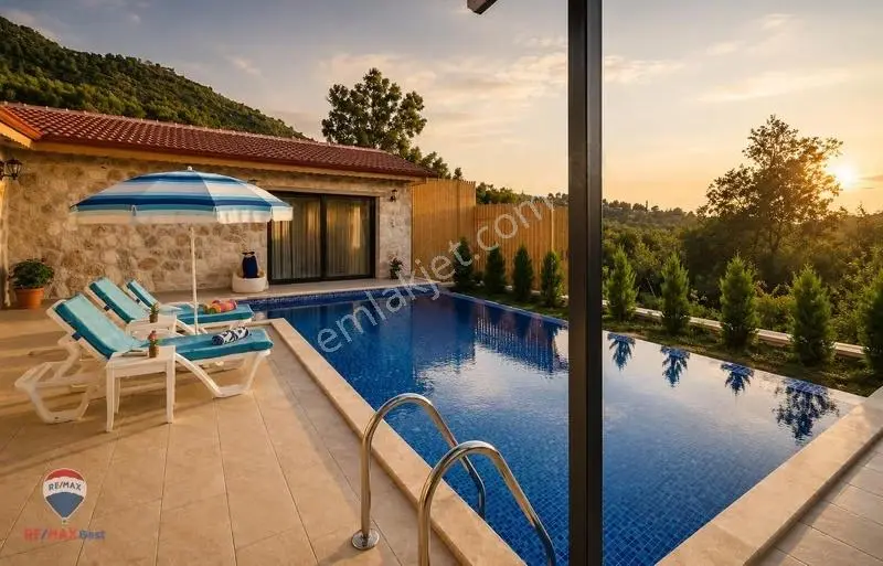 180 Antalya Kaşta Satılık Bağ Bahçe 2villa Havuz Ve Müstakil Ev