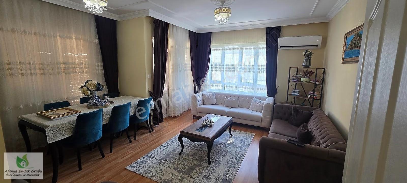 Cumhuriyet Mh.sahil Yolu Denize 3.bina Siteiçi Eşyalı Daire 3+1