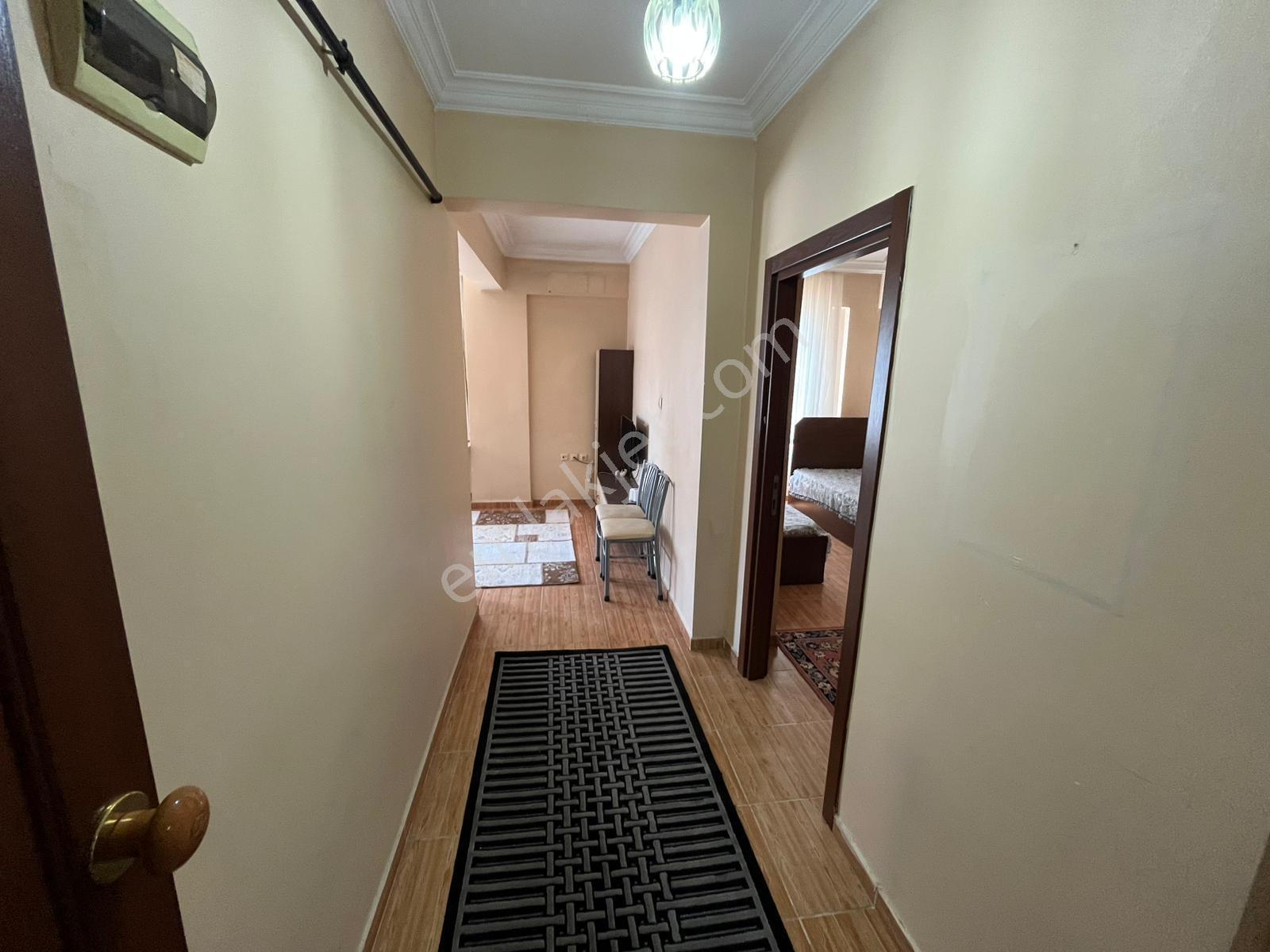 Amazon'dan Uncular Camii Civarı Merkezi Lokasyonda Eşyalı 1+1 - Görsel 11