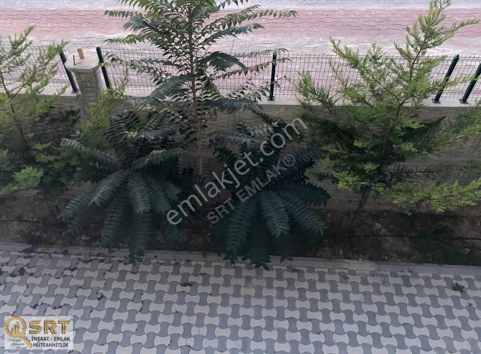 Meram Tıp Karşısı Eşyalı Ara Kat Kiralık 1+1 Daire - Görsel 4