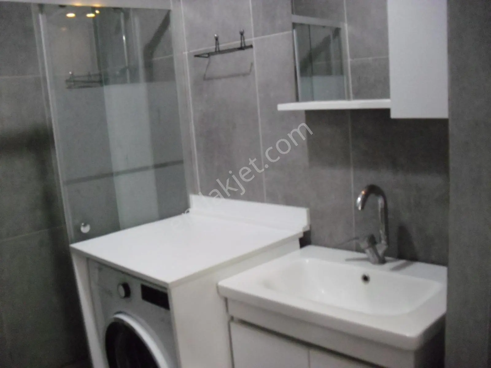 G.o.p Uğurmumcu 1+1 Mobilyalı Her Şey Dahil Kiralık Daire - Görsel 21