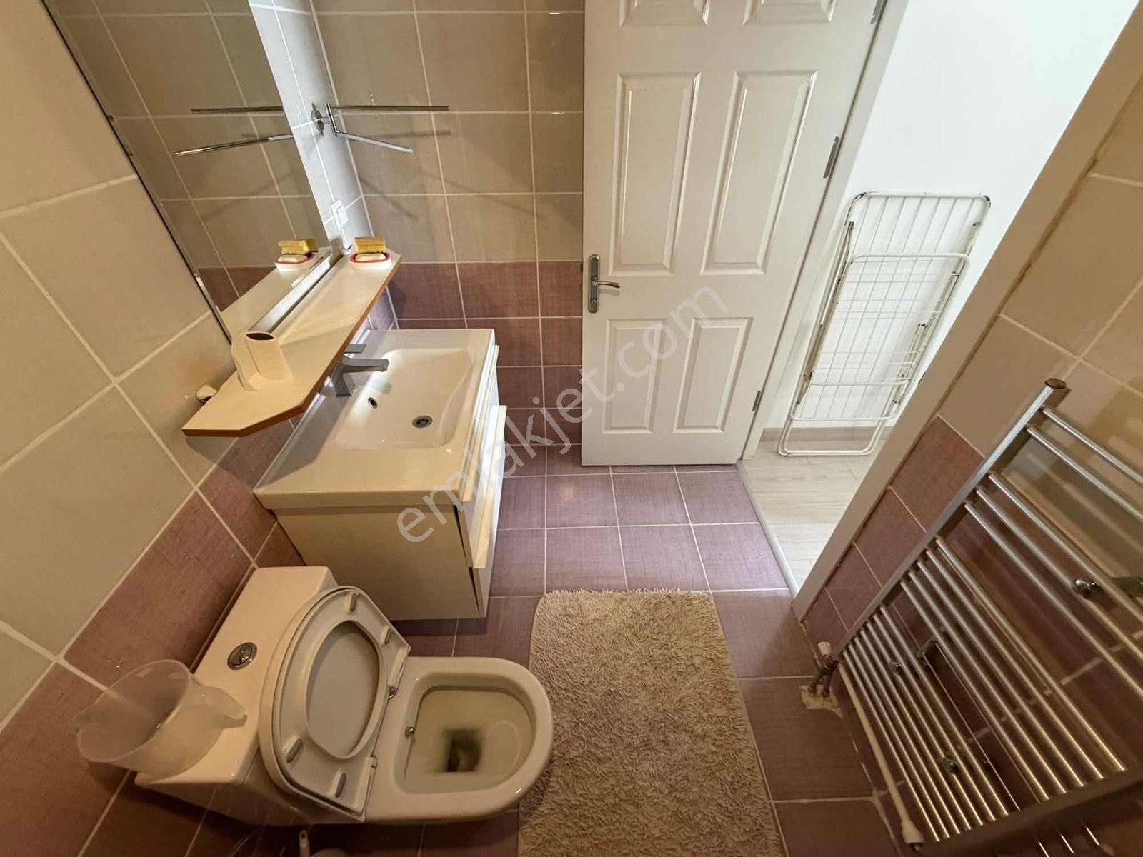 Turkuazda Ful Eşyalı Ve Ful Yapılı 4+1 Kiralık - Görsel 17