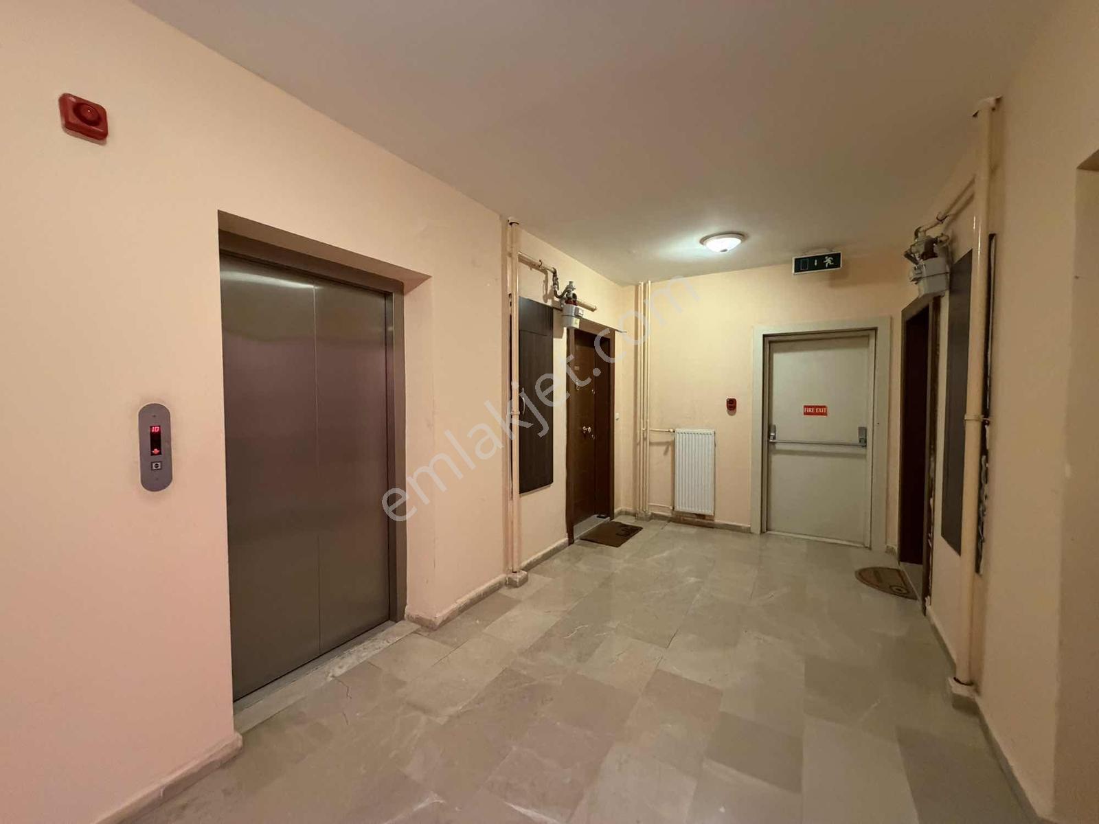 Turkuazda Ful Eşyalı Ve Ful Yapılı 4+1 Kiralık - Görsel 22
