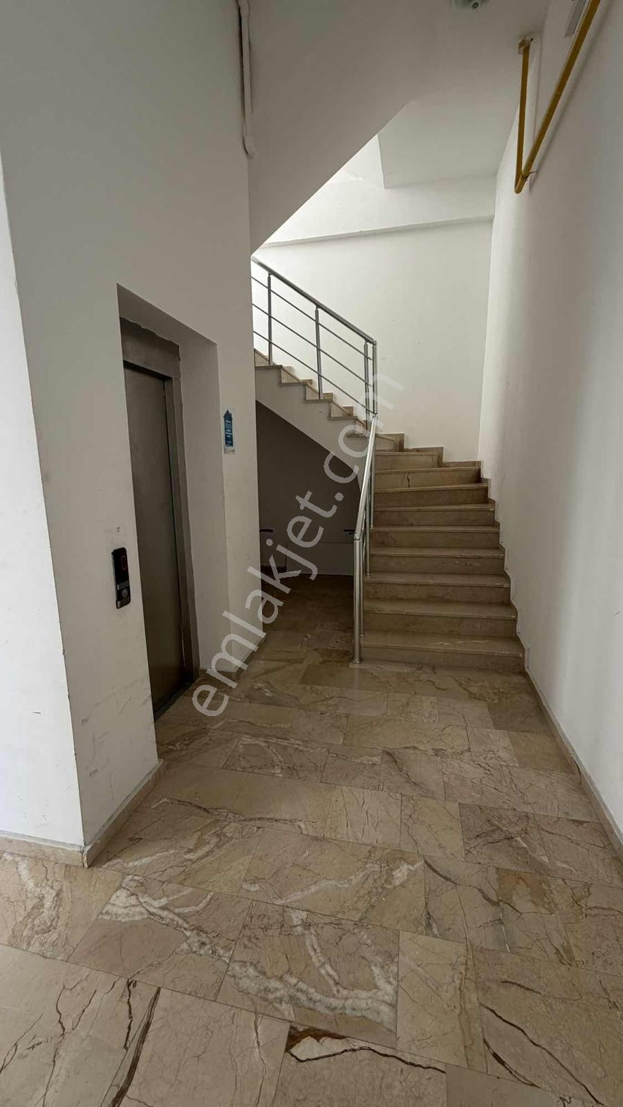 Akdur'dan Kalkanca'da 2+0 Kiralık Daire - Görsel 15