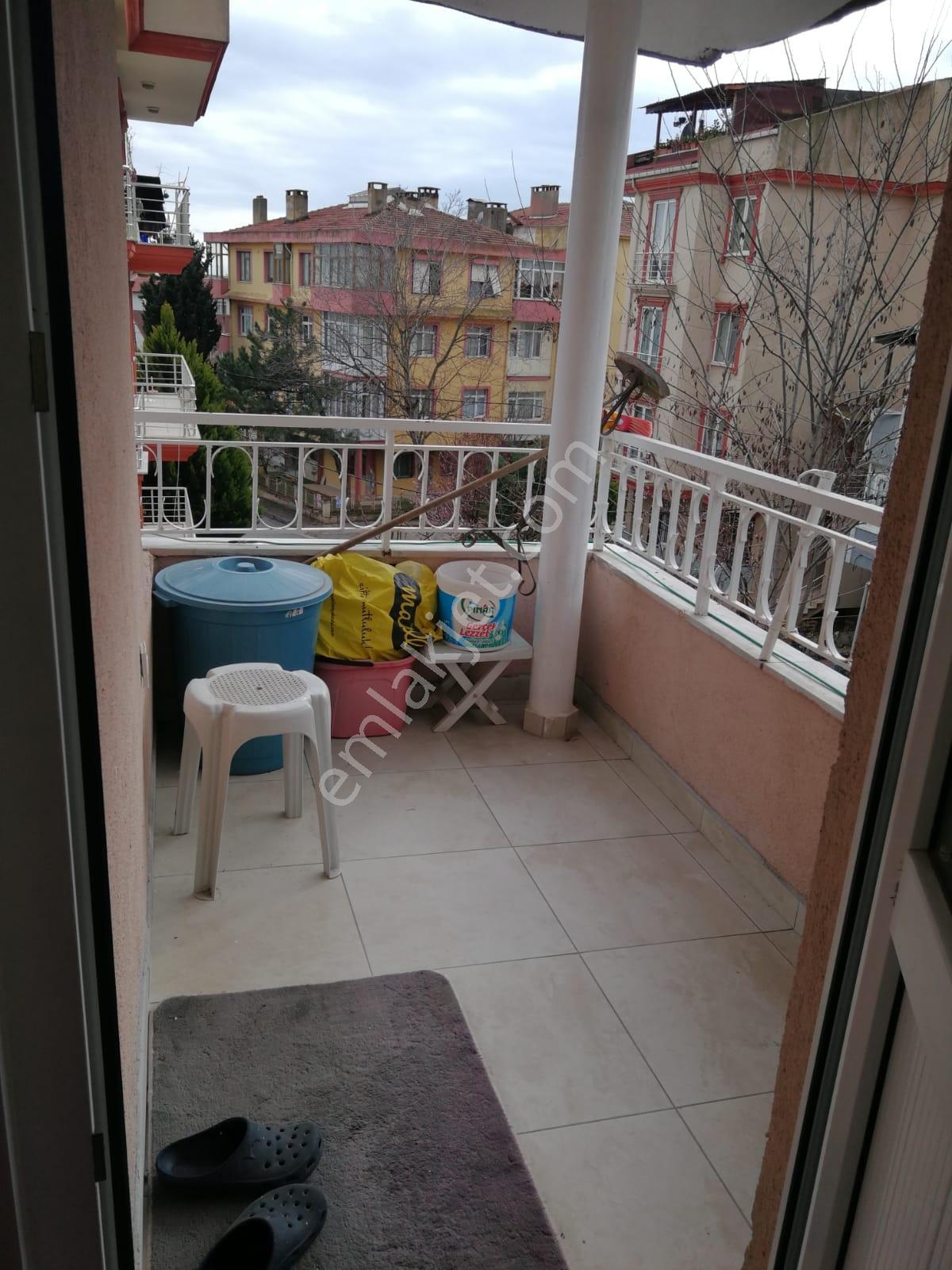 Silivri Kumluk Mevkii Ara Kat 3 Balkonlu 2+1 - Görsel 2