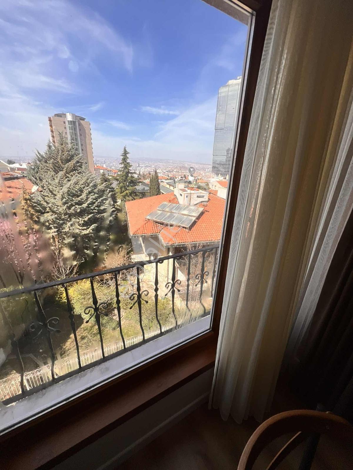 Çankaya Gaziosmanpaşa'da 1+1 Giderler Dahil Eşyalı Kiralık Daire - Görsel 2