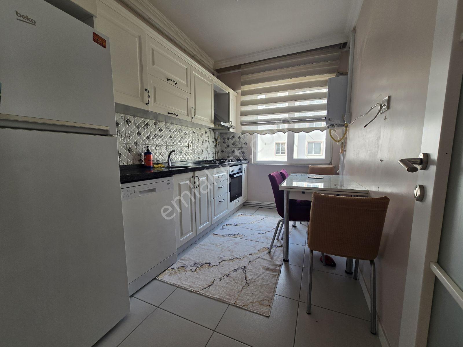 Plaja Yakın Site İçi Satılık Ara Kat 2+1 - Görsel 31