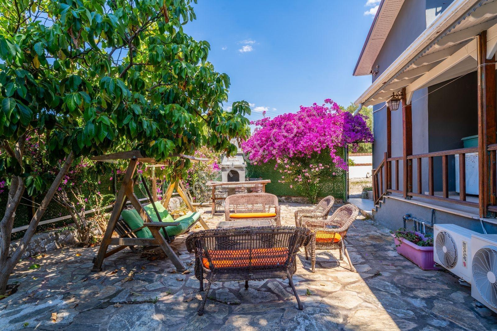 Marmaris Hisarönü 1,5 Dönüm İçinde Denize 800m Müstakil Villa - Görsel 5