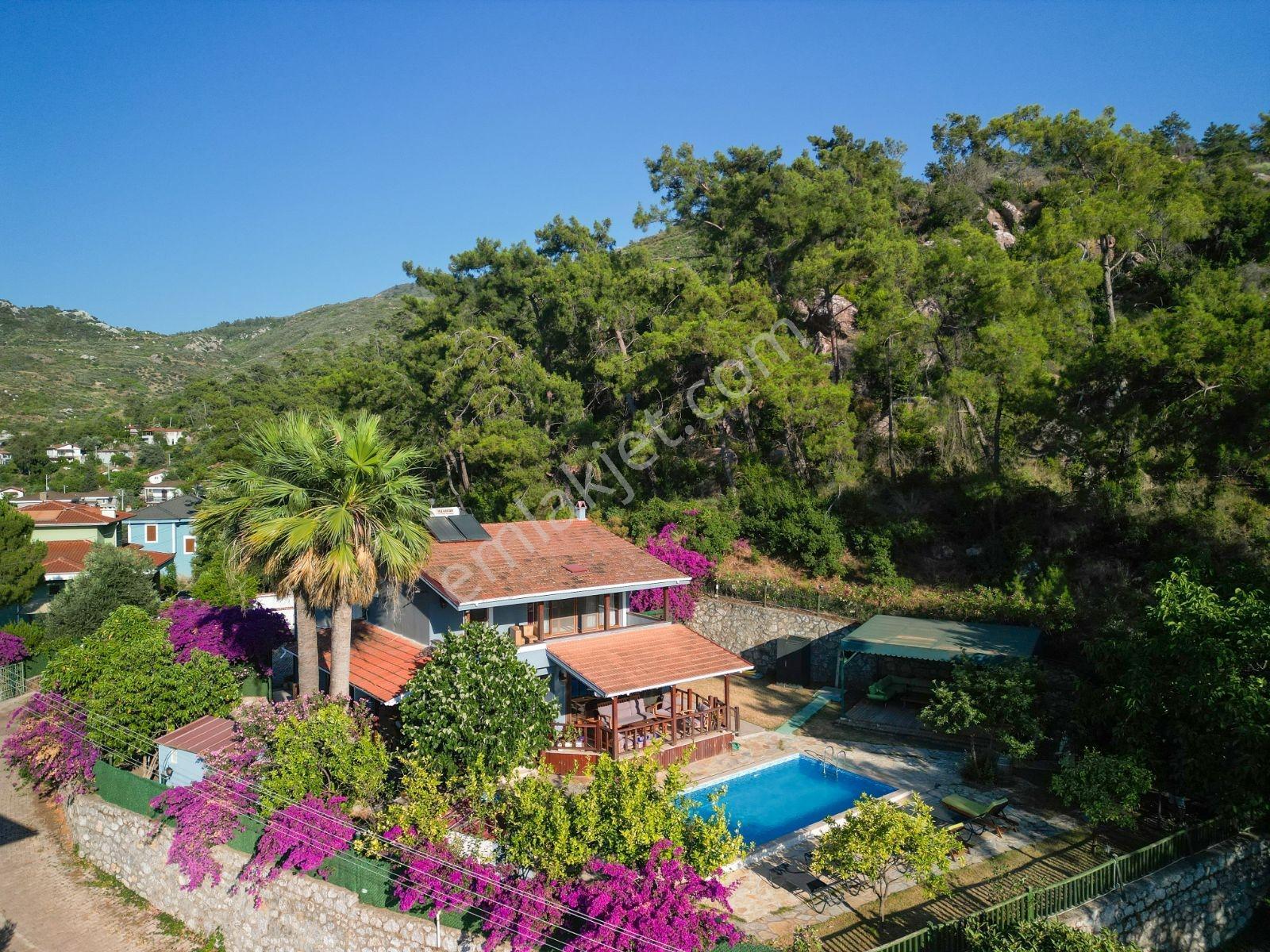 Marmaris Hisarönü 1,5 Dönüm İçinde Denize 800m Müstakil Villa - Görsel 30