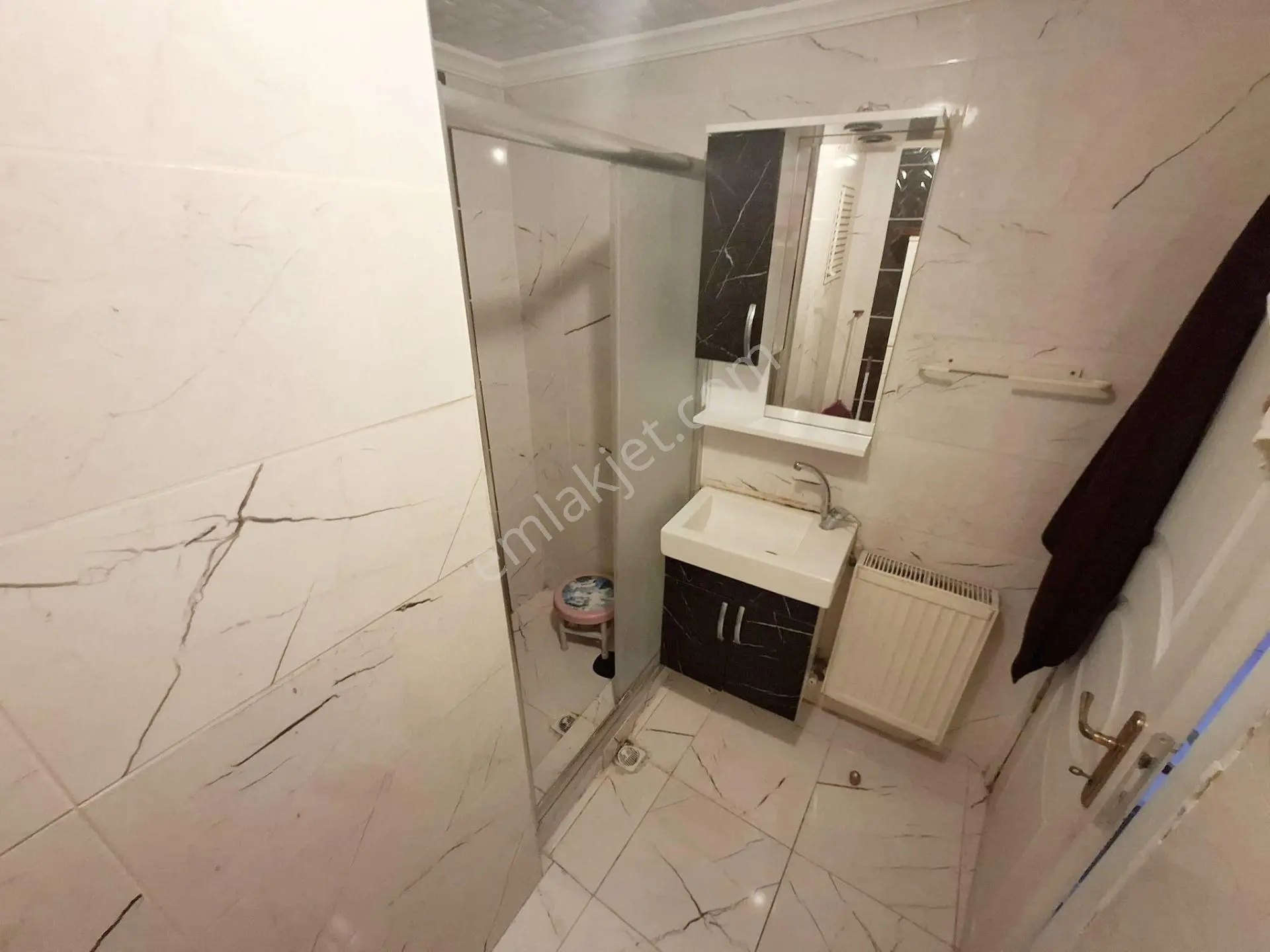 Gata & Şehir Has. Yürüme Mesafesi 2+1 Bağımsız Lüx Eşyalı - Görsel 15