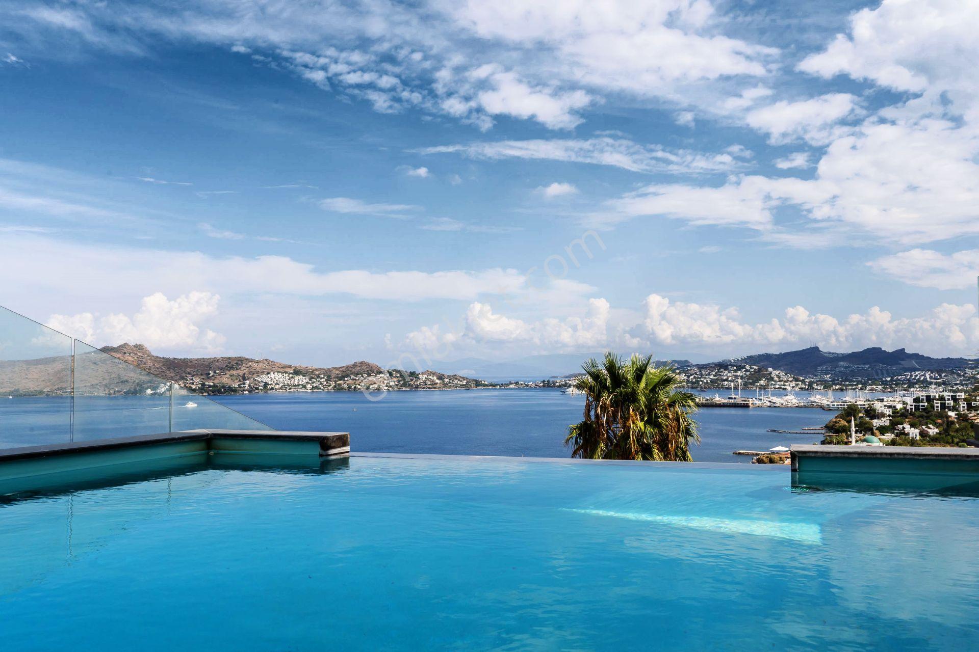 Bodrum Geriş'te Panoramik Deniz Manzaralı 4+2 Satılık Villa - Görsel 15