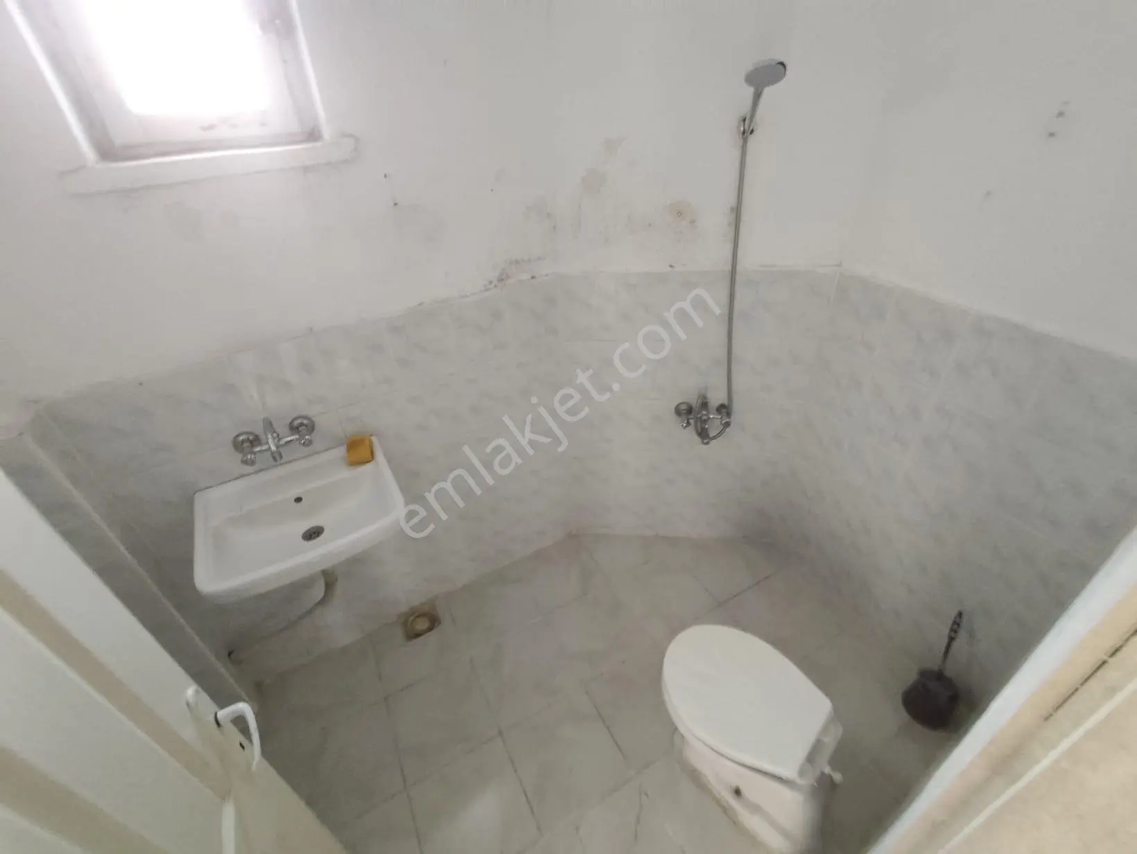 Yılmaz Gayrımenkulden Kiralık 2+1 Geniş Daire - Görsel 12