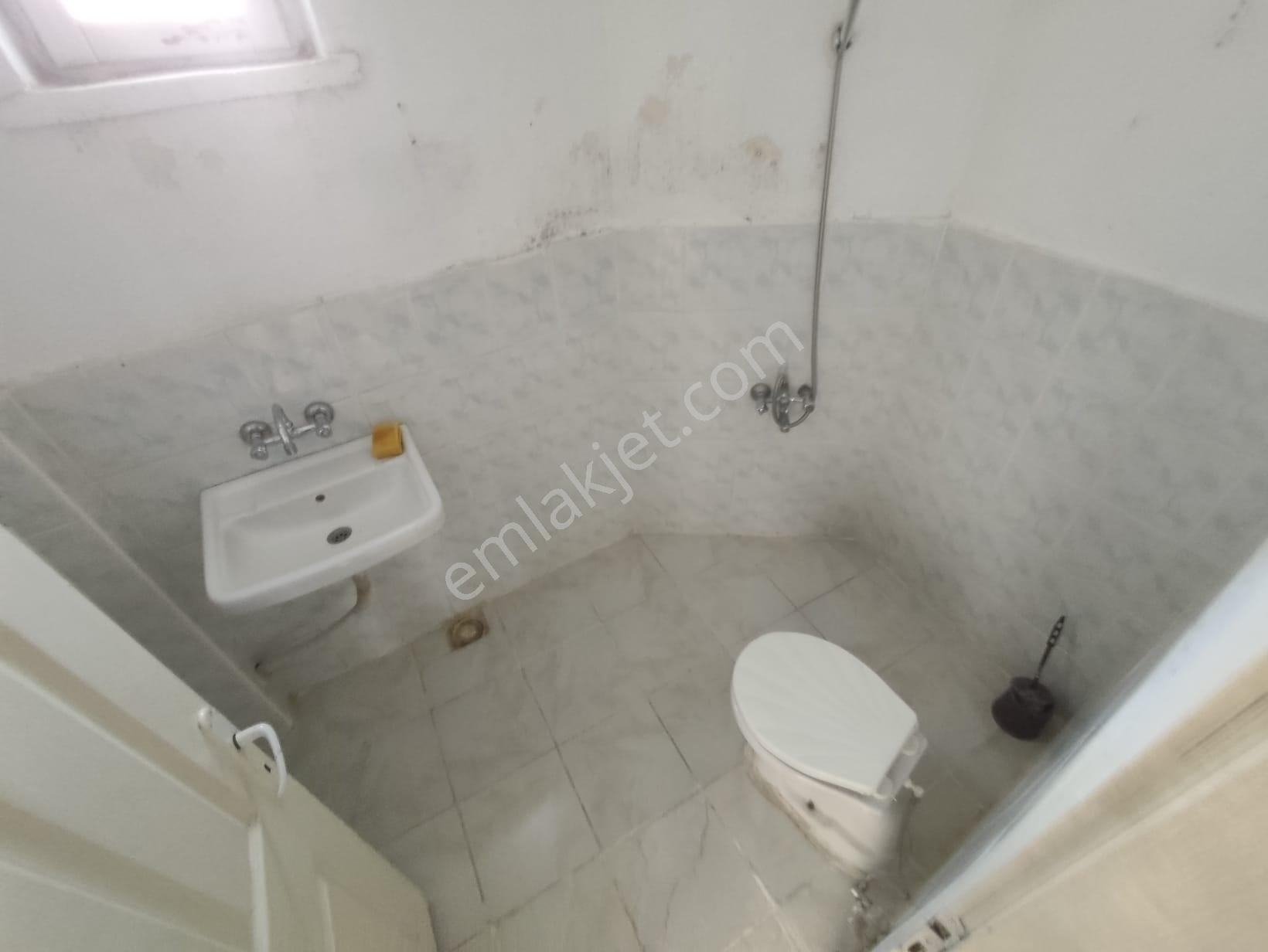 Yılmaz Gayrımenkulden Kiralık 2+1 Geniş Daire - Görsel 4