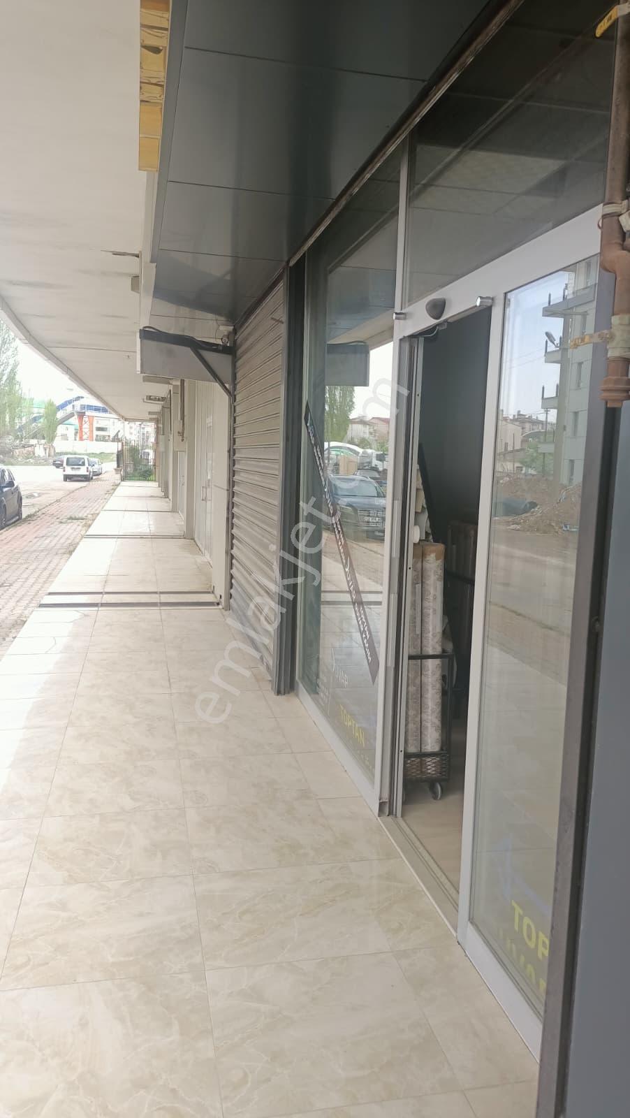 Turkuazdan Yeşilyurt Mah.sinde Çevre Yoluna Yakın Satılık Dükkan - Görsel 9
