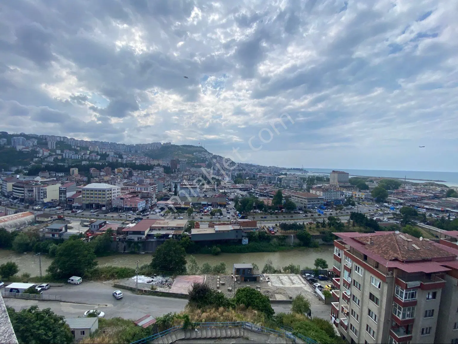 Yalı Gayrimenkulden Kalkınma Merkezi Konum 2+1 Ferah Kiralık - Görsel 12