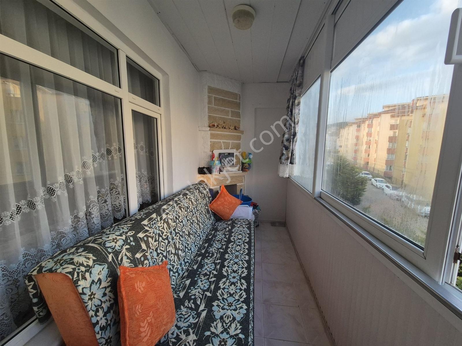 Ay Emlak'tan Armutlu Petek Sitesi İçinde 2+1 Deniz Gören Daire - Görsel 14