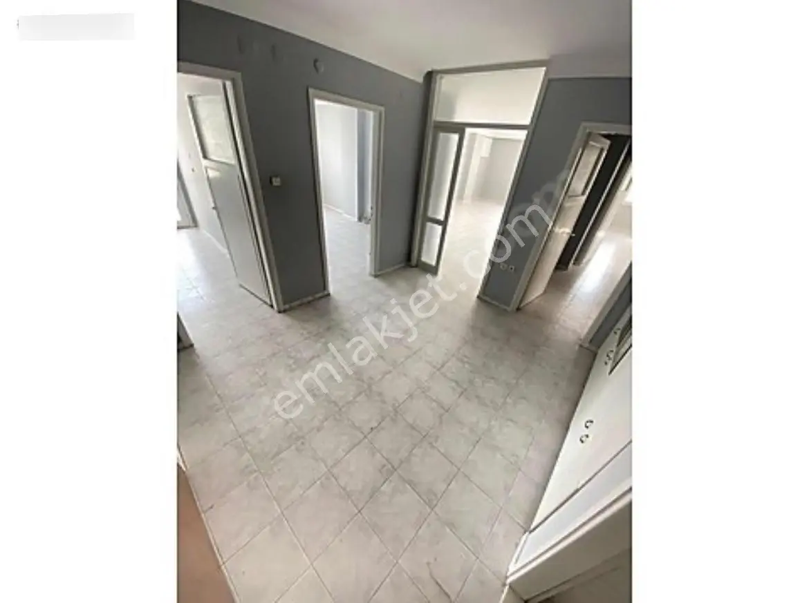 3+1güzelyalı İllerbankası 8-8katı 2banyo 200m2 Gd Cephe Kap.mutfak 21-25yaş Az Hasarlı. - Görsel 17